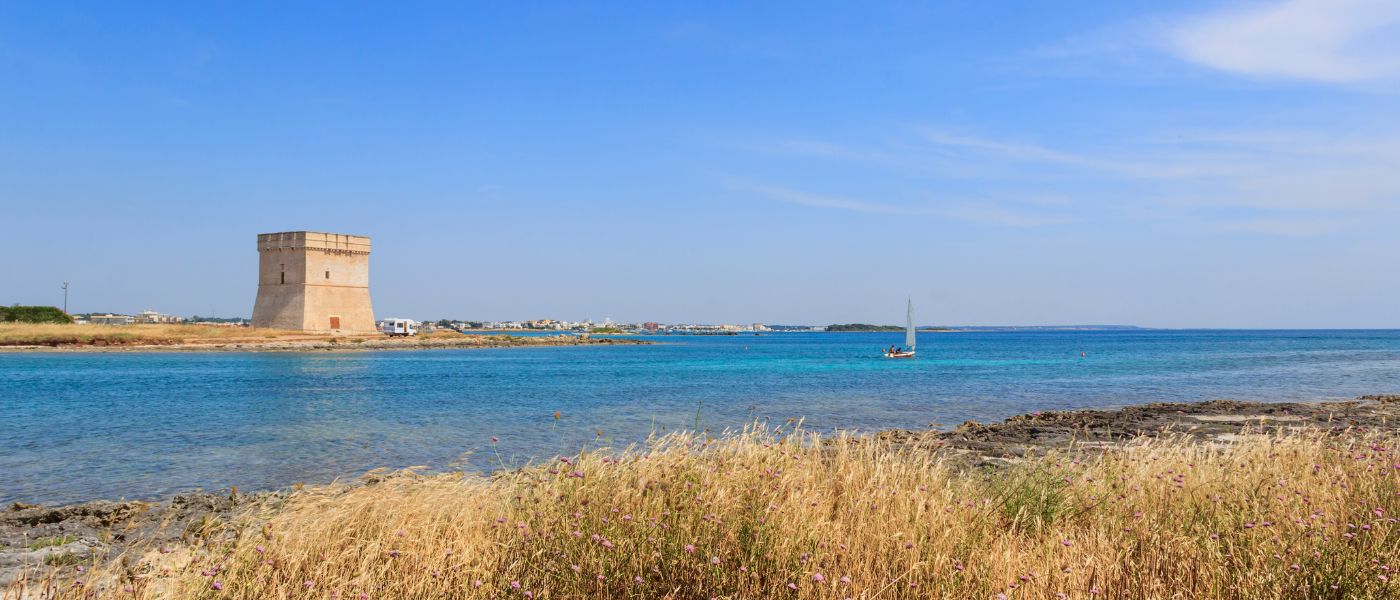 Porto Cesareo: spiagge, lidi, cosa vedere [2024] | BarbarHouse